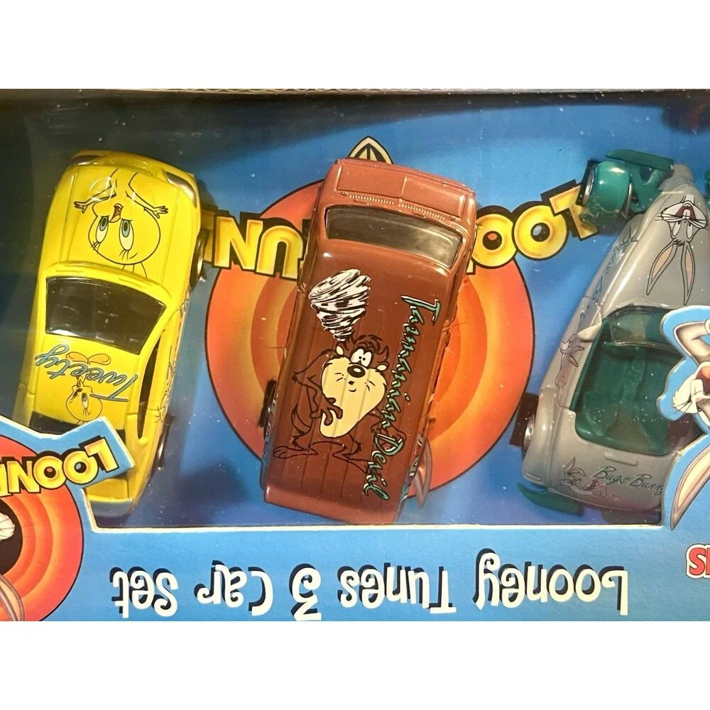 Vintage 2002 Racing Champions Looney Tunes 3 Car Set Bugs Bunny Taz Tweety NEW